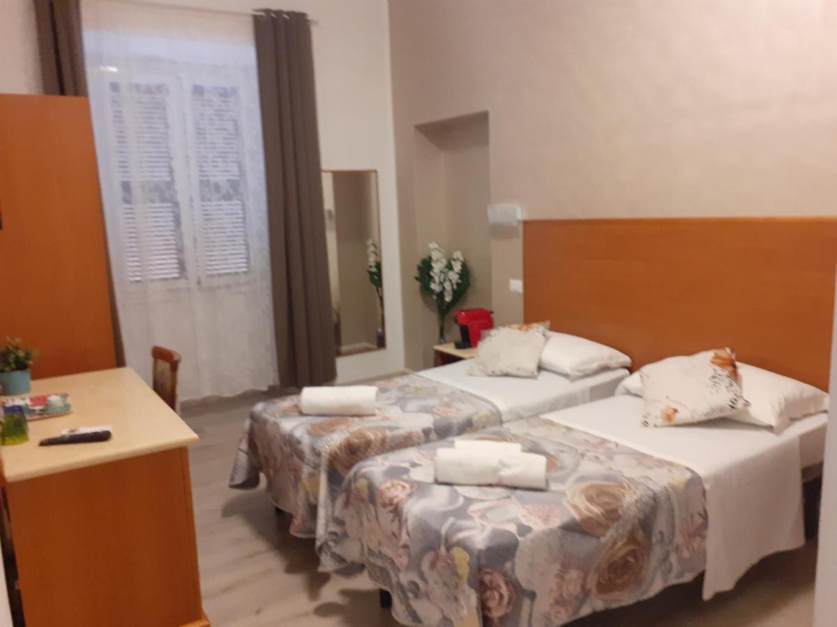 Napoleone Luxury Home Roma Bagian luar foto