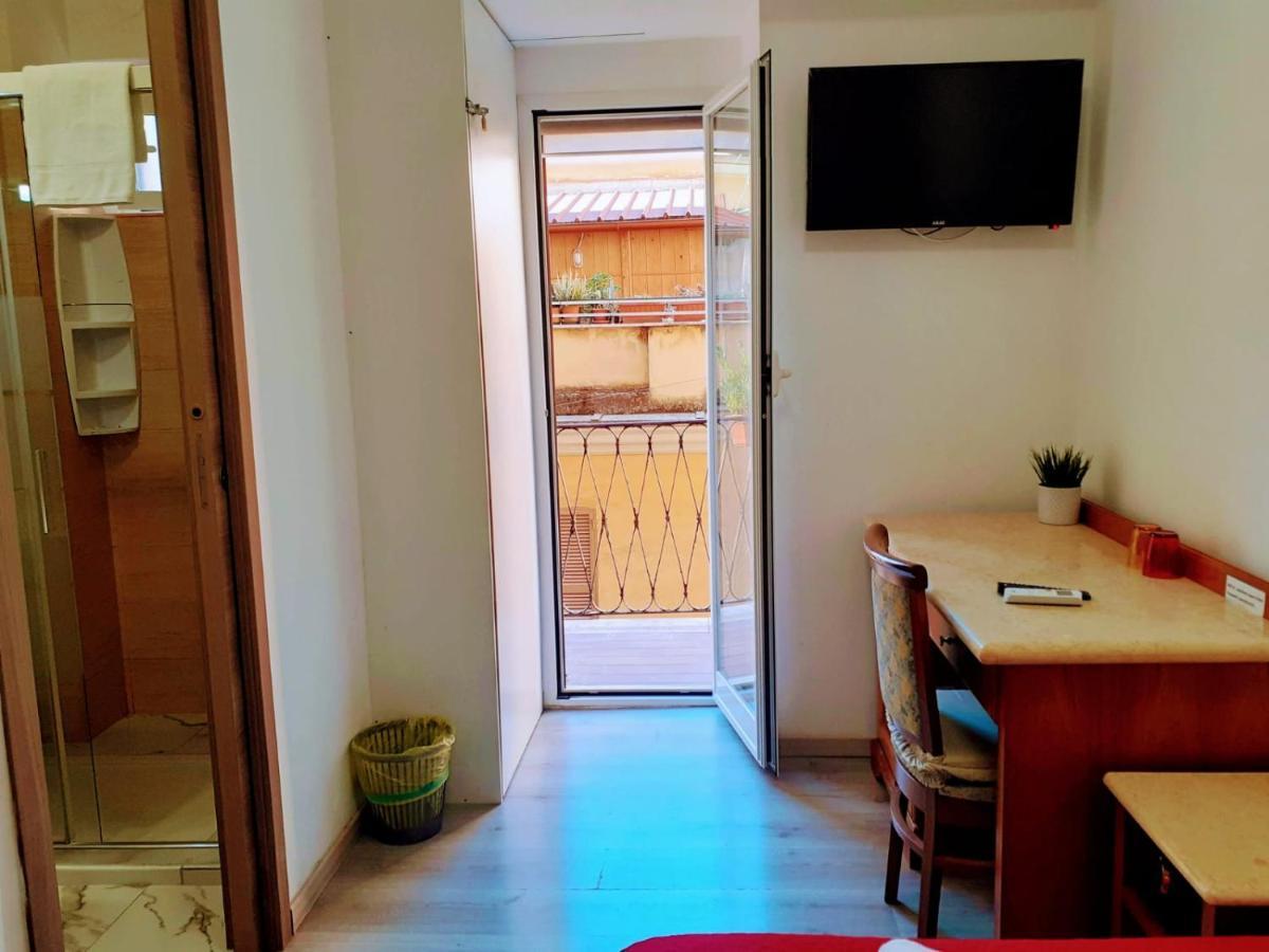 Napoleone Luxury Home Roma Bagian luar foto