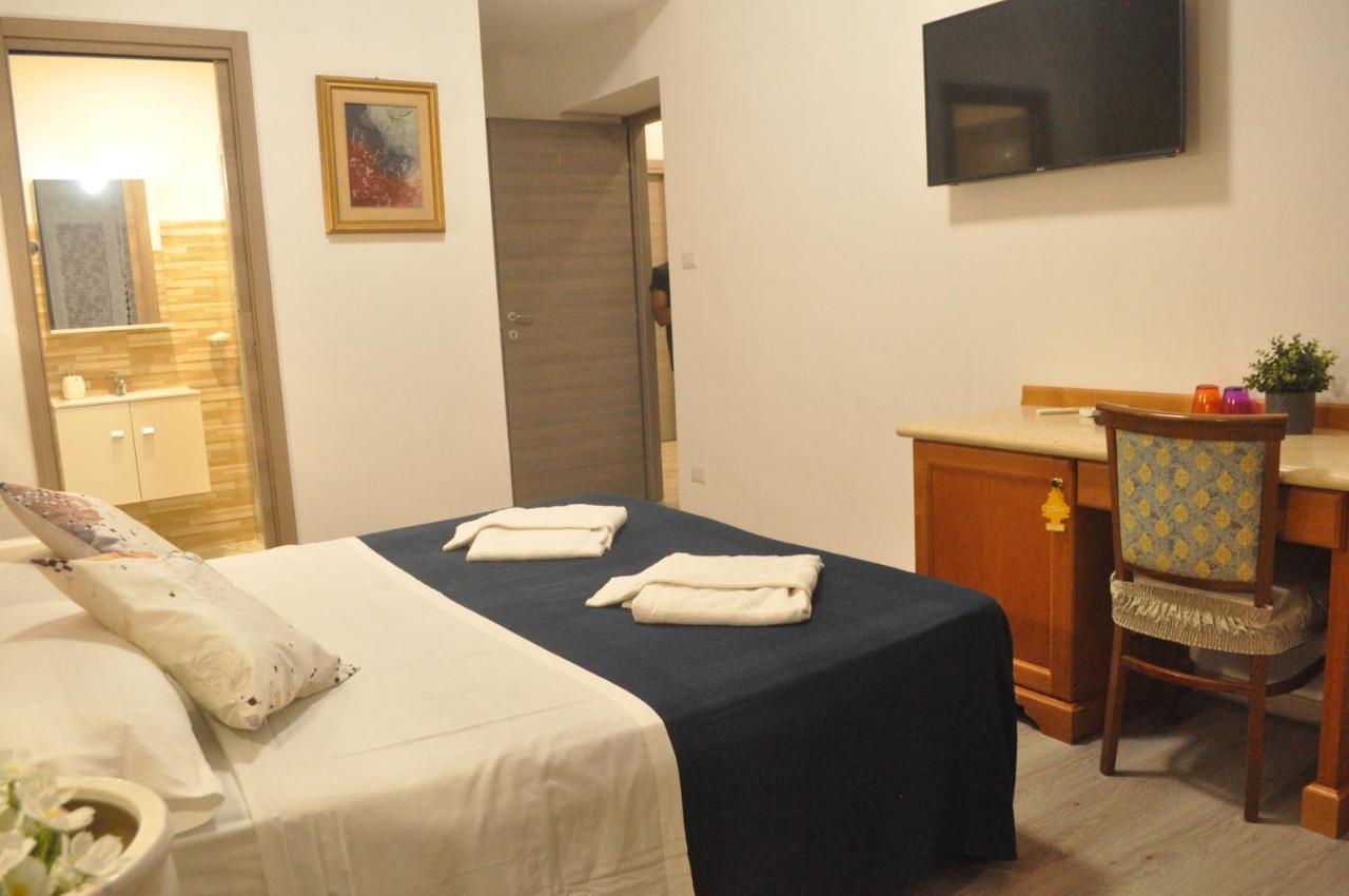 Napoleone Luxury Home Roma Bagian luar foto